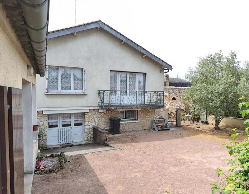 Maison - 92 m² - 4 pièces
