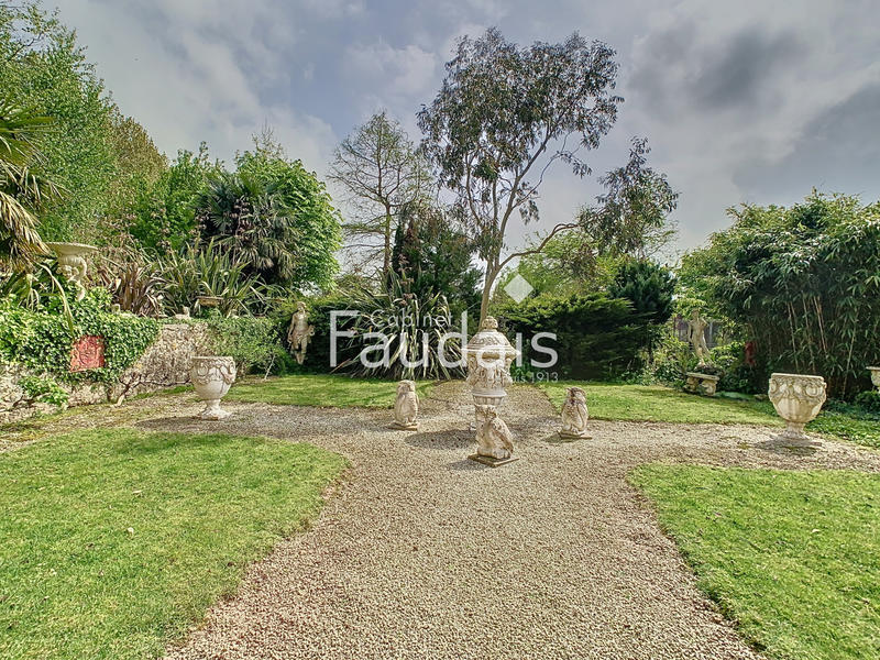 Maison - 138 m² - 4 pièces