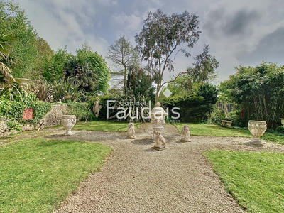 Maison - 138 m² - 4 pièces