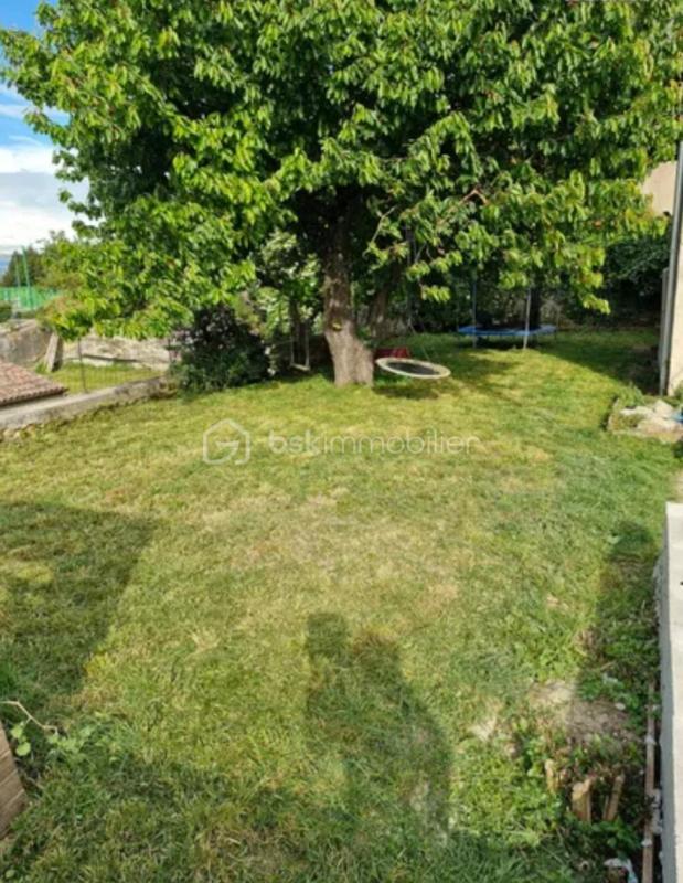 Maison de village - 211 m² - 10 pièces