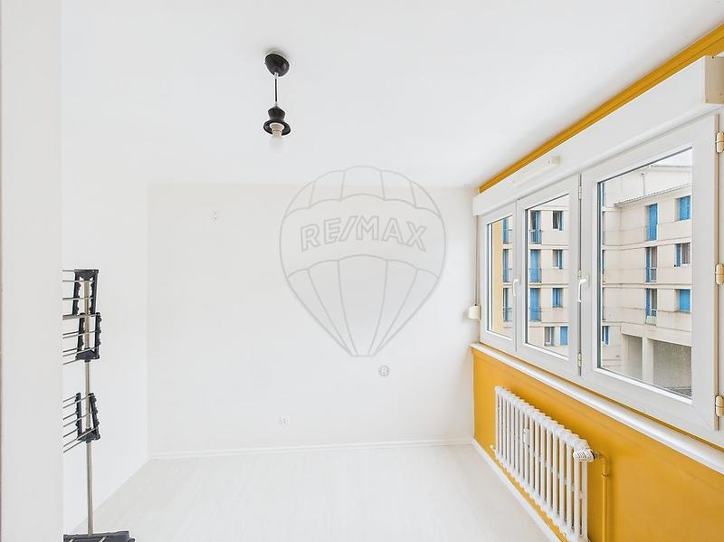 Appartement - 86 m² - 4 pièces