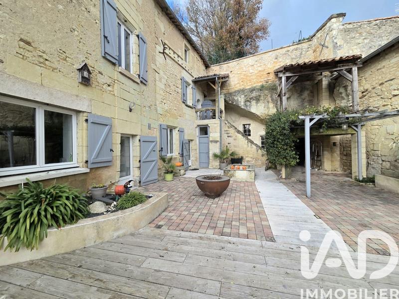 Maison - 294 m² - 10 pièces