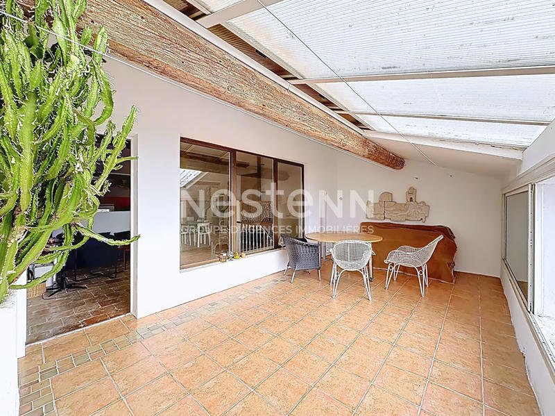 Maison - 215 m² - 7 pièces