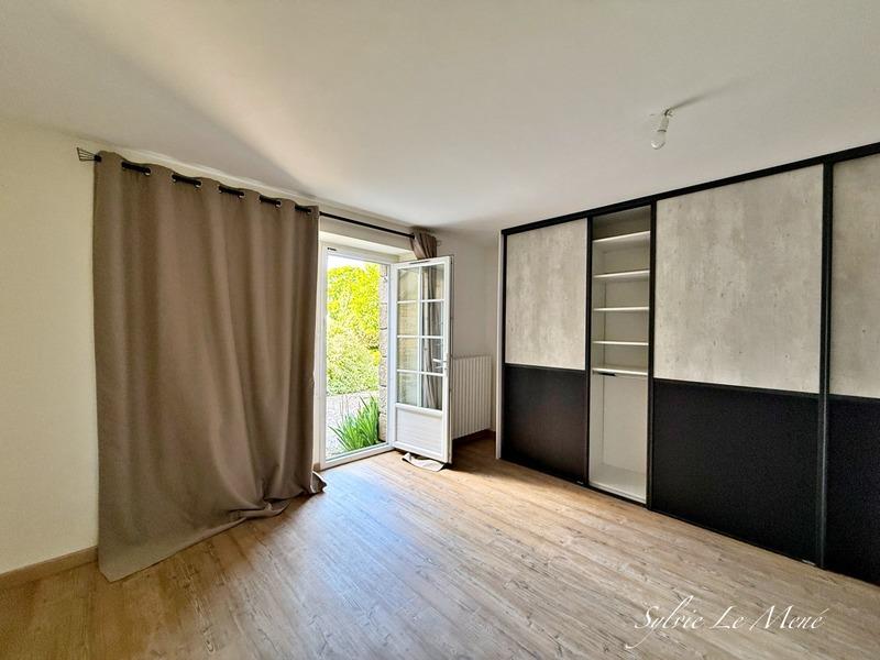 Maison - 459 m² - 14 pièces