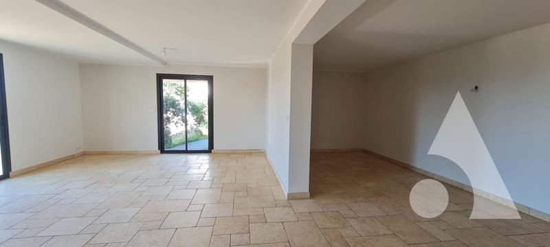 Villa - 175 m² - 6 pièces