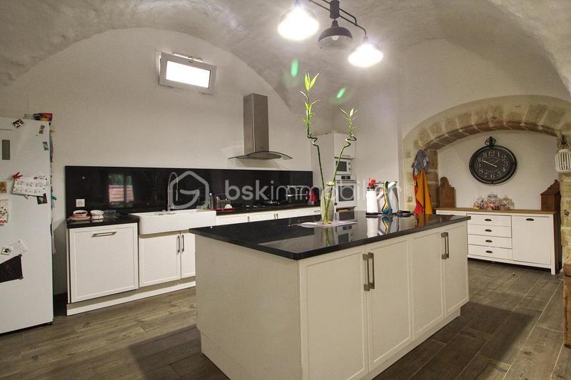 Immeuble - 368 m² - 9 pièces