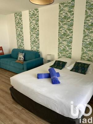 Studio - 25 m² - 1 pièce