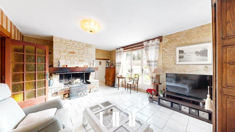 Maison - 188 m² - 8 pièces