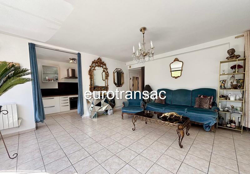 Appartement - 76 m² - 3 pièces