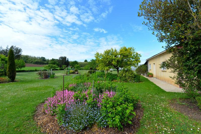 Maison - 125 m² - 8 pièces