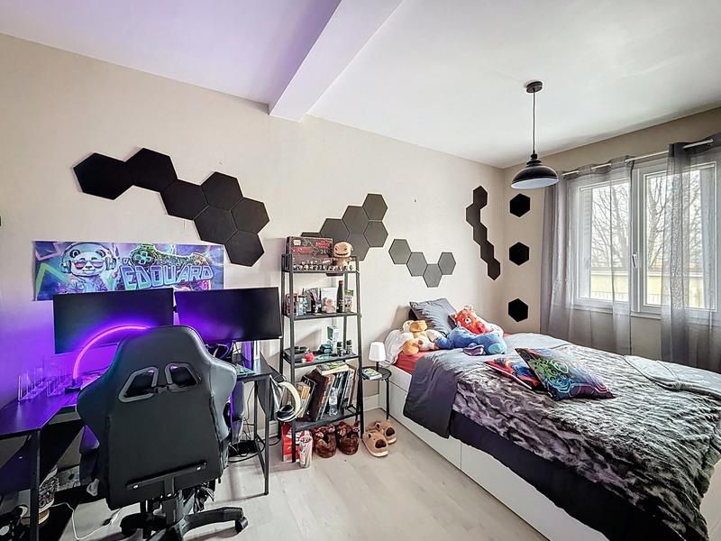 Appartement - 65 m² - 4 pièces