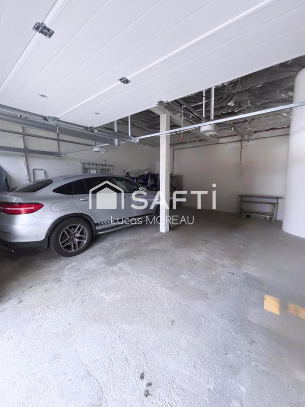 Maison - 186 m² - 7 pièces