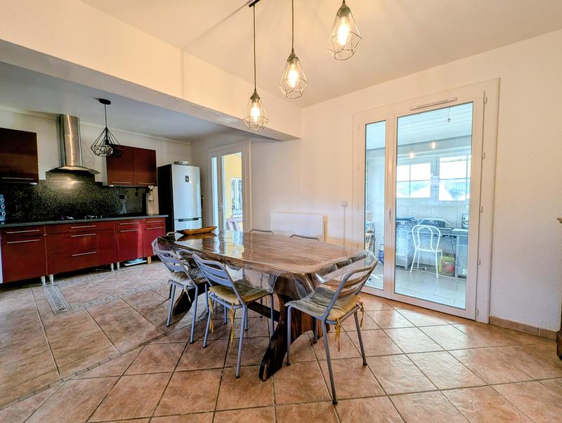 Villa - 153 m² - 7 pièces