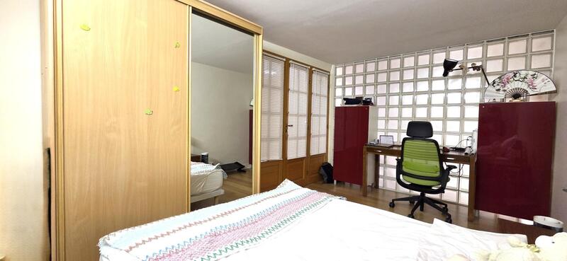 Appartement - 130 m² - 6 pièces