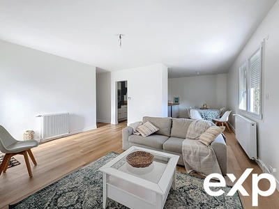 Maison - 141 m² - 5 pièces