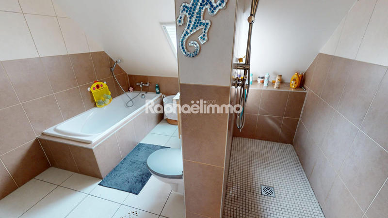 Maison - 92 m² - 3 pièces