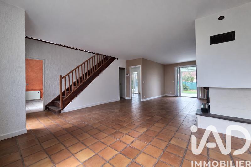 Maison - 121 m² - 5 pièces