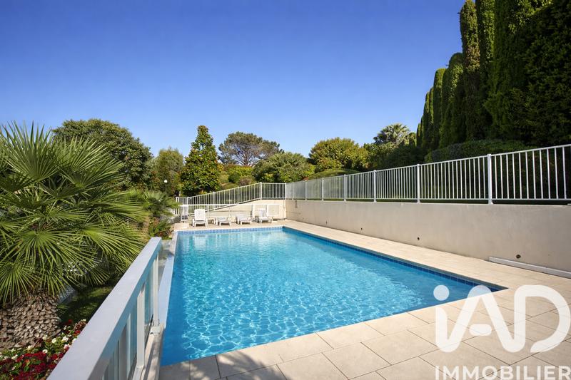 Appartement - 84 m² - 3 pièces