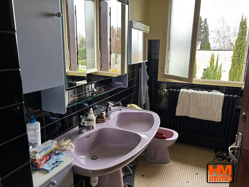 Maison - 119 m² - 7 pièces