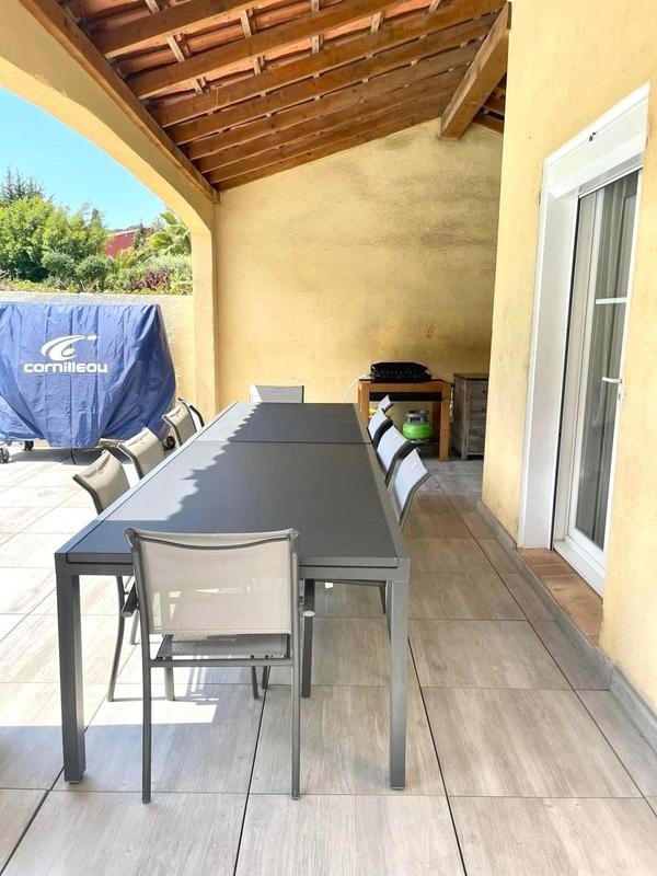 Maison - 121 m² - 5 pièces