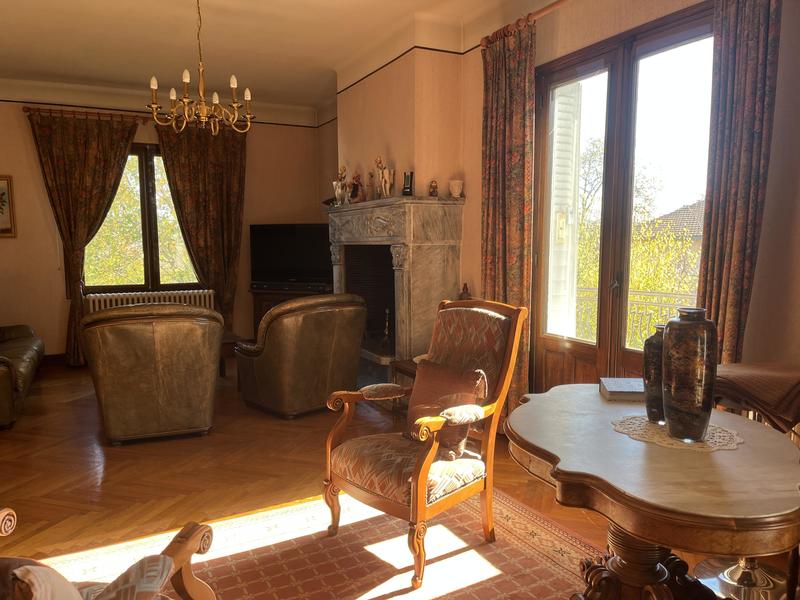 Maison - 186 m² - 5 pièces