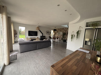 Maison - 118 m² - 5 pièces