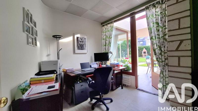 Maison - 215 m² - 6 pièces