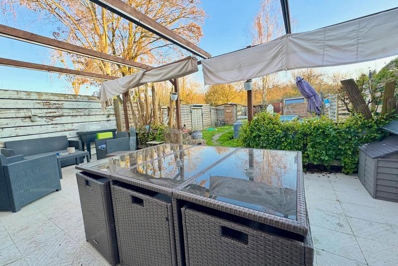 Pavillon - 110 m² - 5 pièces