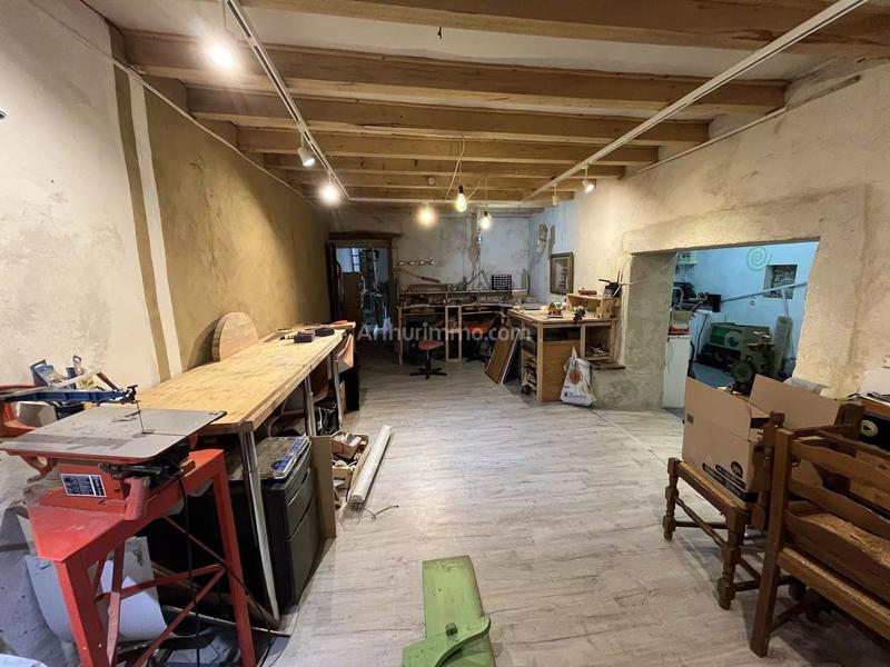 Maison - 288 m² - 6 pièces