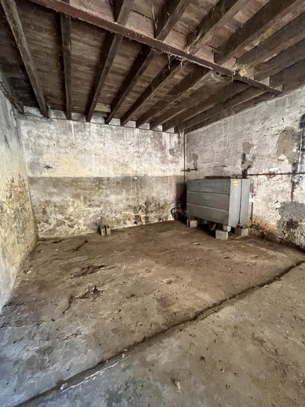 Maison - 150 m² - 4 pièces