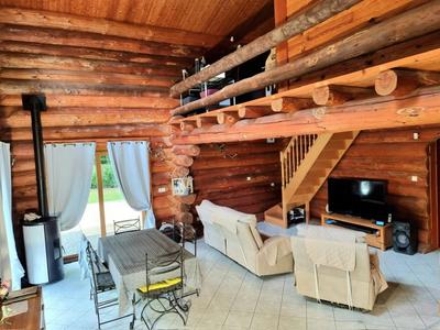 Maison - 111 m² - 6 pièces