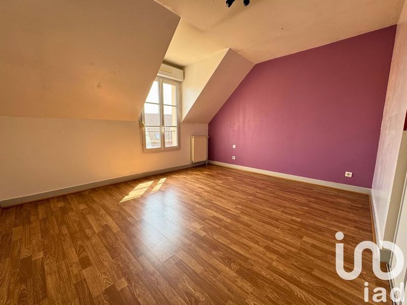 Maison - 91 m² - 5 pièces