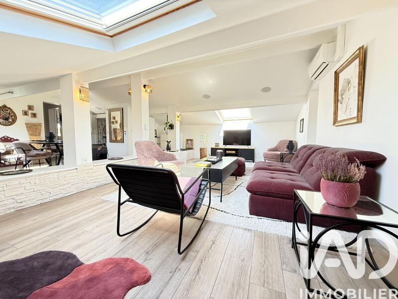 Appartement - 140 m² - 3 pièces