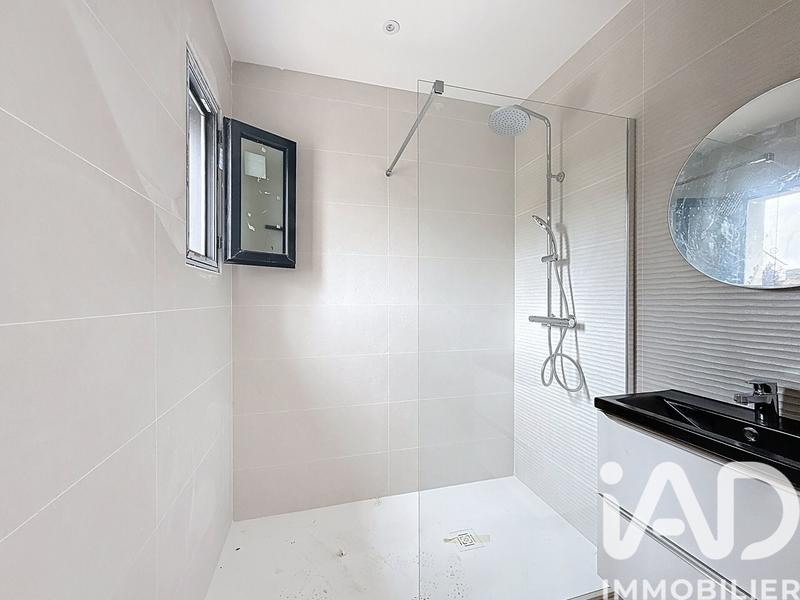 Maison - 102 m² - 4 pièces