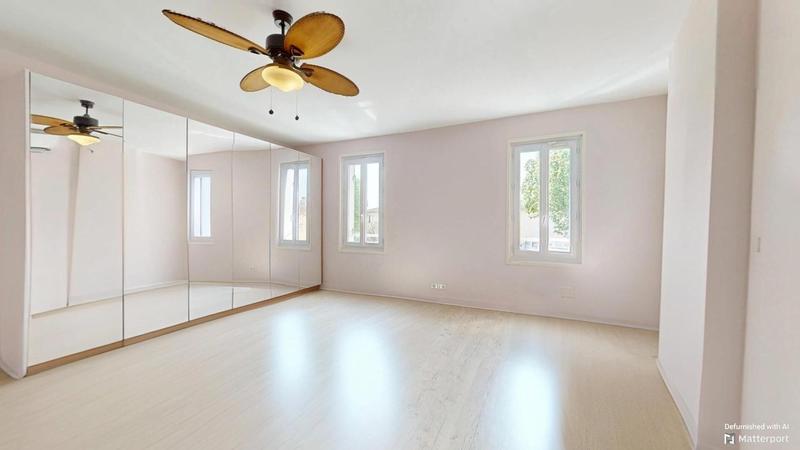 Maison - 307 m² - 8 pièces