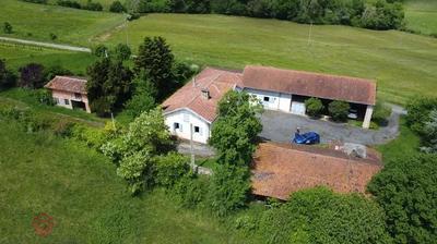 Ferme - 107 m² - 5 pièces