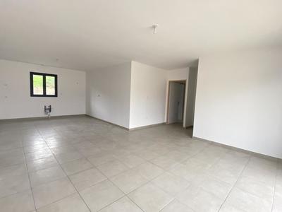 Villa - 90 m² - 4 pièces