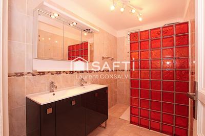 Maison - 109 m² - 6 pièces