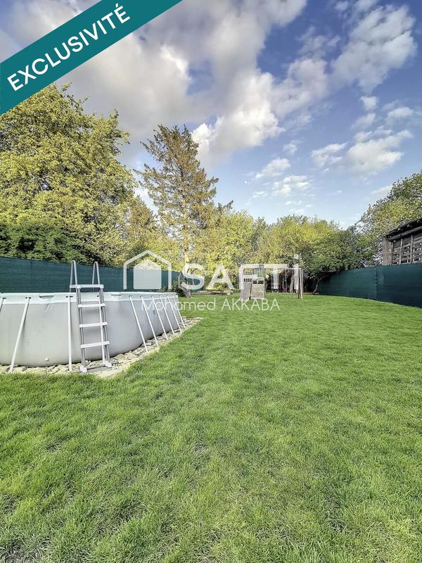 Maison - 250 m² - 8 pièces