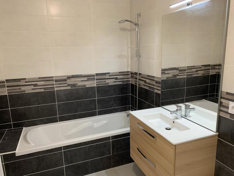 Appartement - 100 m² - 5 pièces