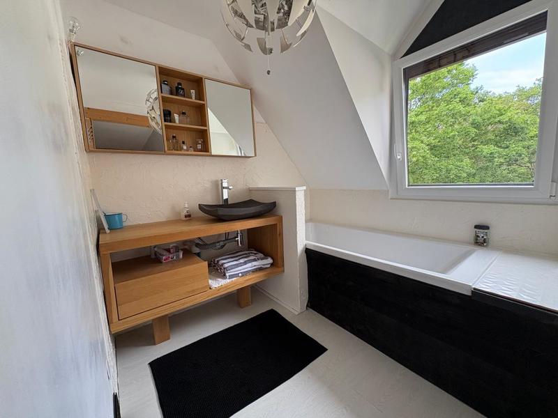 Maison - 94 m² - 5 pièces