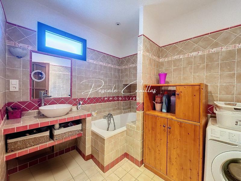 Villa - 245 m² - 8 pièces