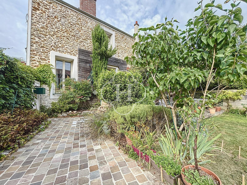 Maison ancienne - 156 m² - 5 pièces
