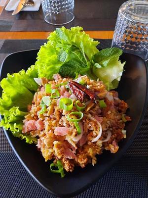 Moom thai restaurant