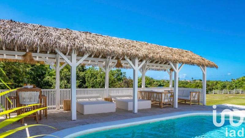 Maison - 200 m² - 4 pièces