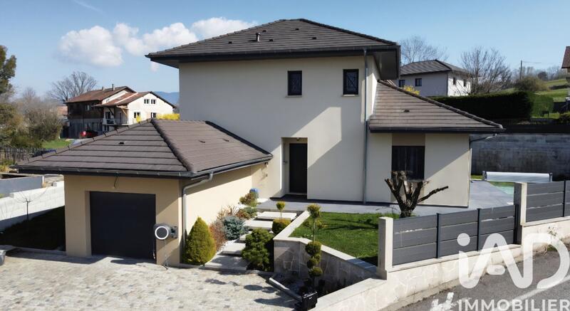 Maison - 115 m² - 5 pièces