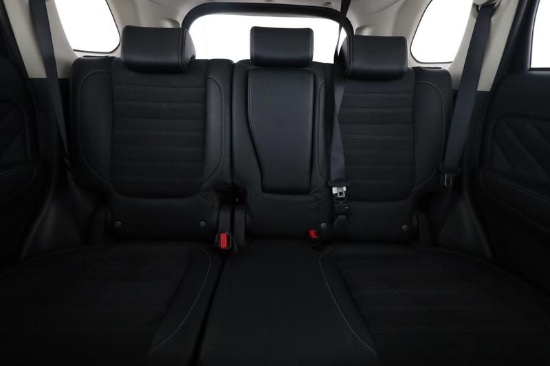 Mitsubishi Outlander Phev Twin Motor Invite 4wd 224 ch