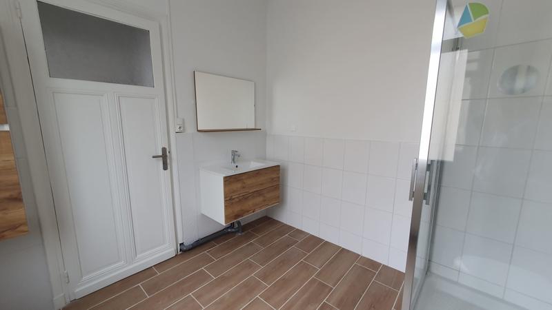 Appartement - 99 m² - 3 pièces