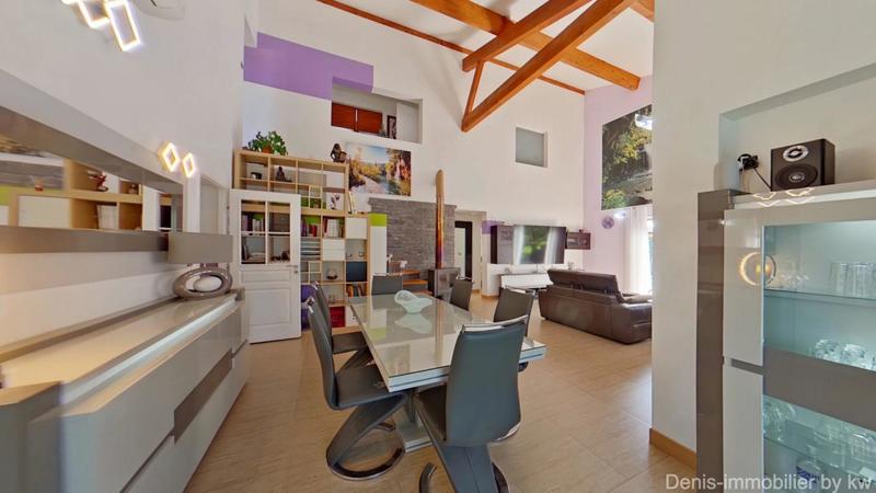 Villa - 172 m² - 6 pièces