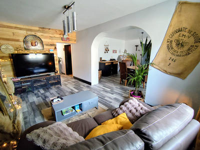 Maison - 163 m² - 8 pièces